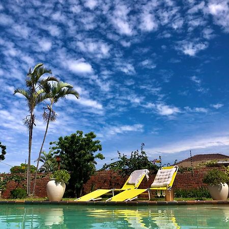 Danville Forest Guest House & Apartments Durban Bagian luar foto