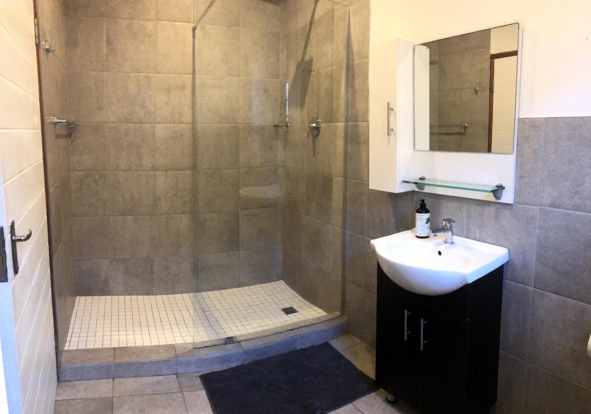 Danville Forest Guest House & Apartments Durban Bagian luar foto