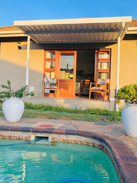 Danville Forest Guest House & Apartments Durban Bagian luar foto