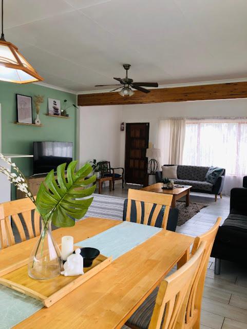 Danville Forest Guest House & Apartments Durban Bagian luar foto